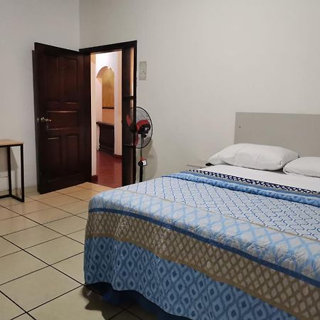 Hotel Ghiza Tegucigalpa Buitenkant foto