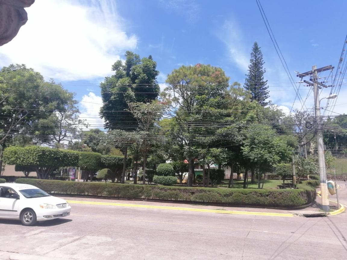 Hotel Ghiza Tegucigalpa Buitenkant foto
